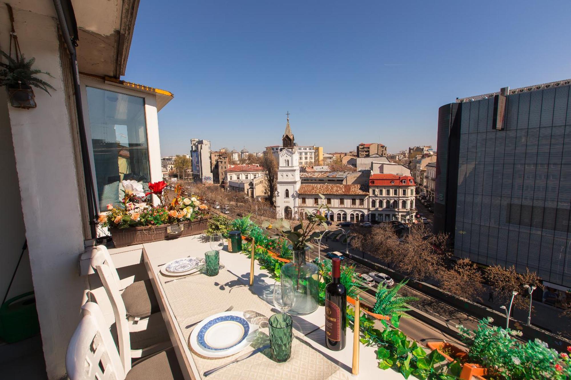Old Town Apartment With Amazing View From The Balcony Bukurešť Exteriér fotografie